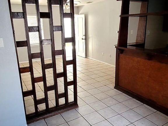 4th image of 1115 Sandy Ln