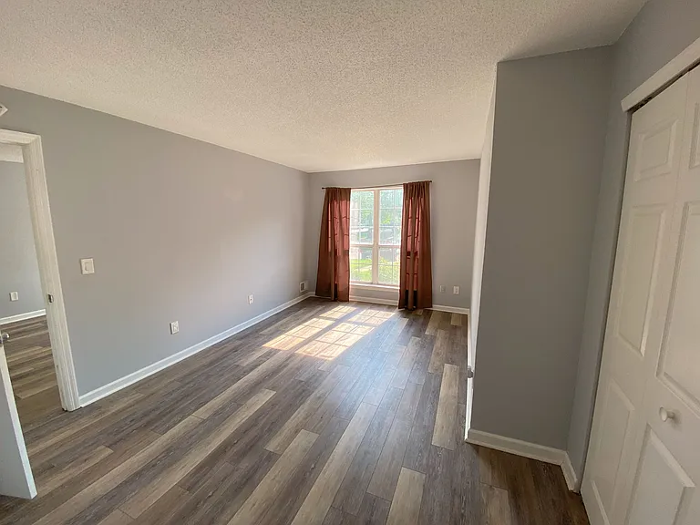1113 Sage Ct — Photo 6