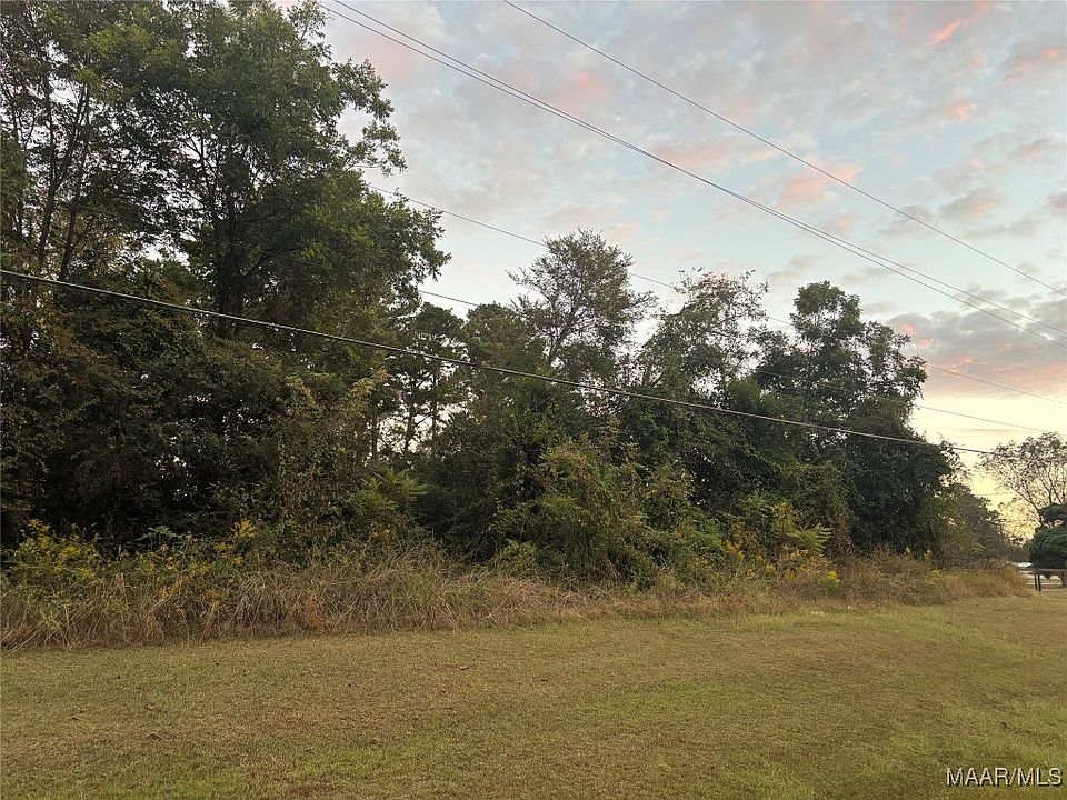 2nd image of 2075 County Road 81 Rd