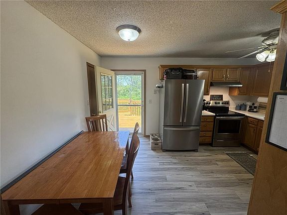 3rd image of 19218 Ponca Dr