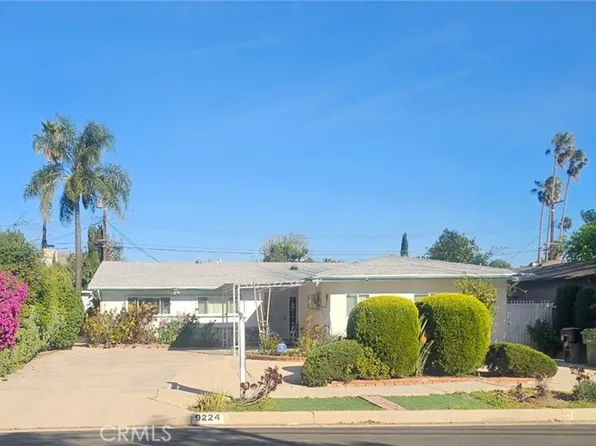 9224-9226 N Gothic Ave, North Hills, CA 91343