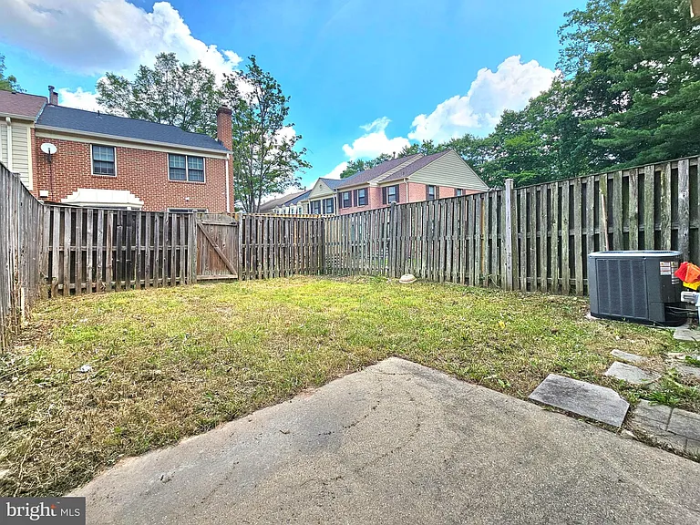4719 Gainsborough Dr — Photo 24