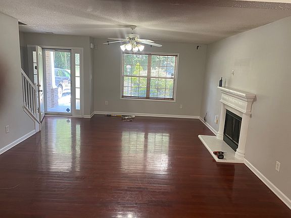 4th image of 2864 Ashly Woods Ct