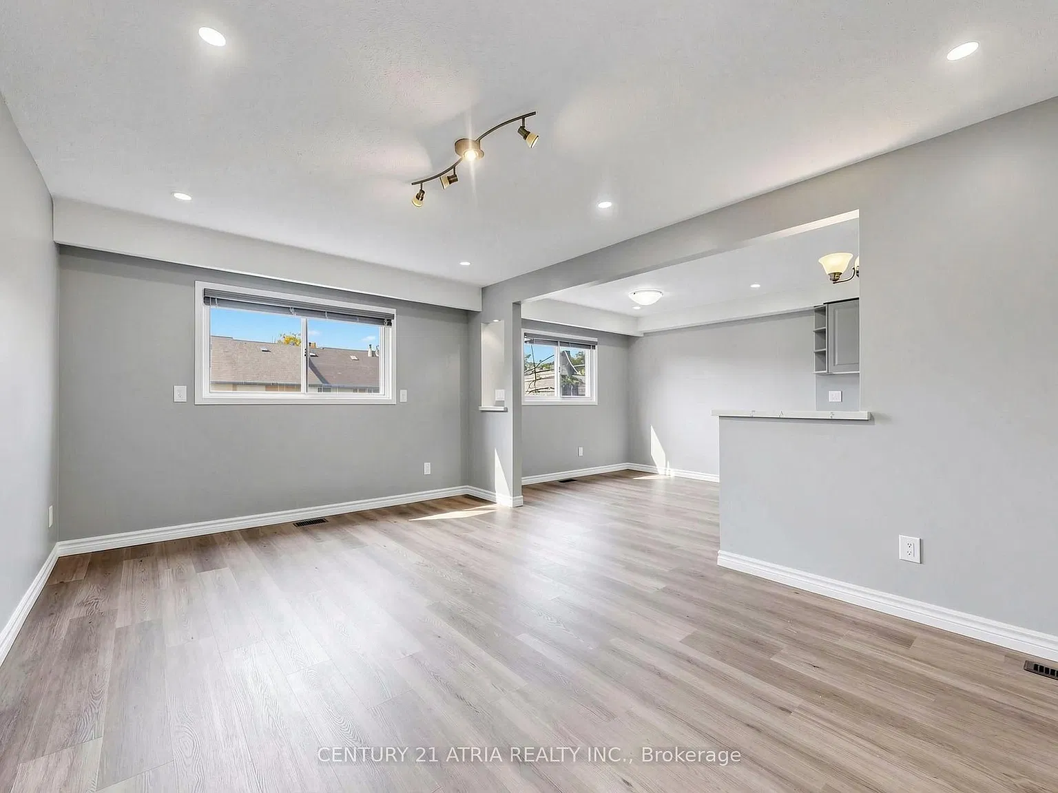 3 bed, $3,300 — Photo 4