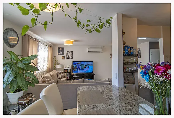 Sold by Keller Williams Realty Landmark II | media 18