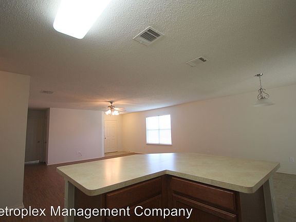 3rd image of 10301 Bear Hollow Dr