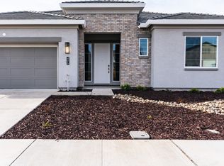 496 Vinal Dr, Manteca, CA 95337