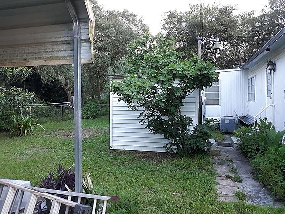 5th image of 3985 NE 173rd Ct