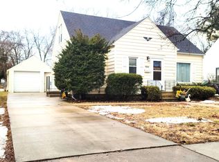 1120 E Mitchell Ave, Waterloo, IA 50702