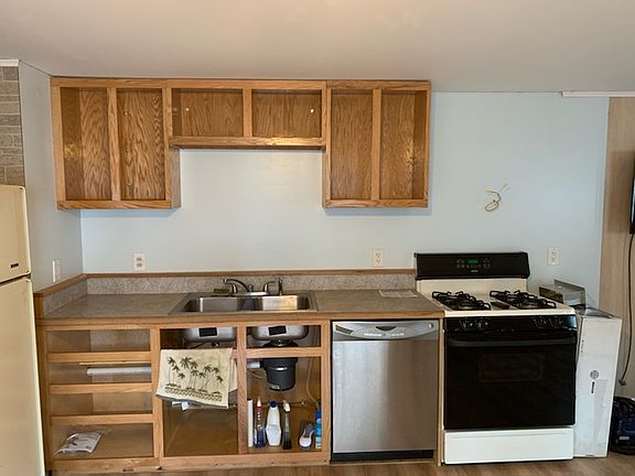 NEEDS DOORS AND DRAWS