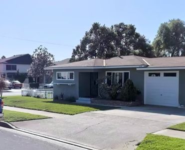 11131 Noel St, Los Alamitos, CA, 90720