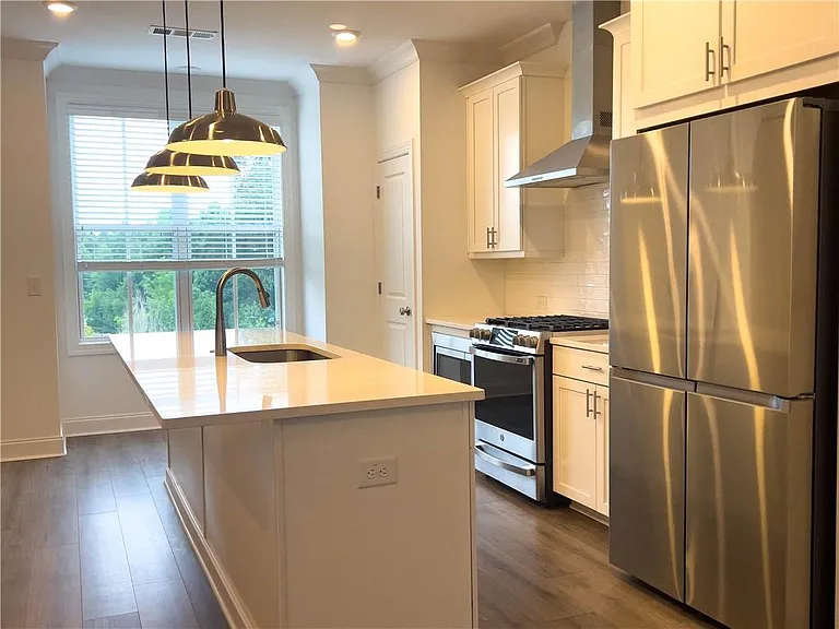235 Sims Park Pl — Photo 10