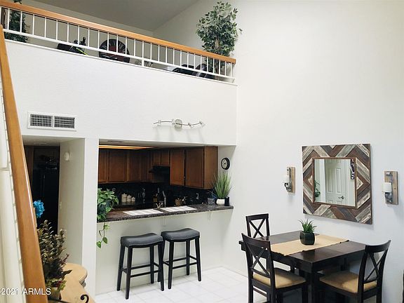 2nd image of 34 E Coral Gables Dr