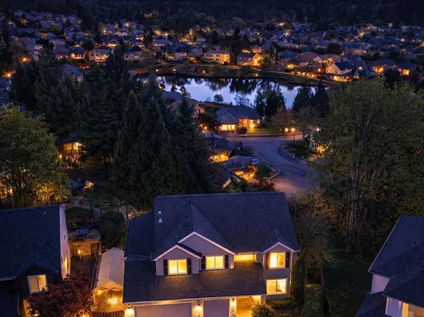 15968 SE Venice Ridge Way, Damascus, OR 97089
