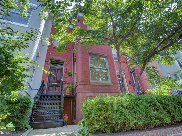 244 8th St SE, Washington, DC 20003