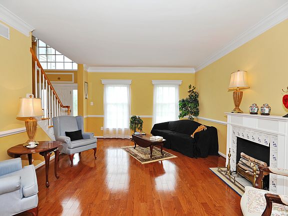 4th image of 106 Gateshead Way
