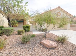 2108 Spring Water Dr, Las Vegas, NV 89134