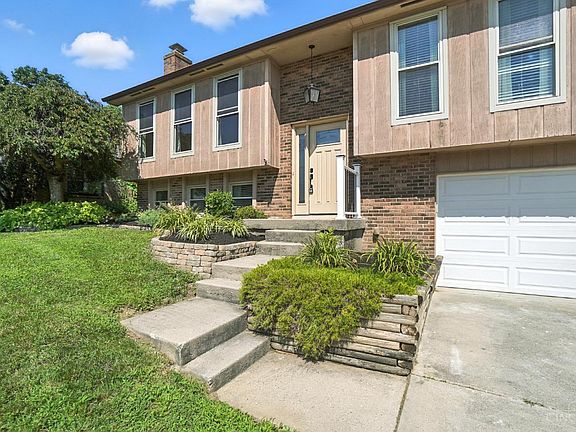 4th image of 4930 Riverwatch Dr