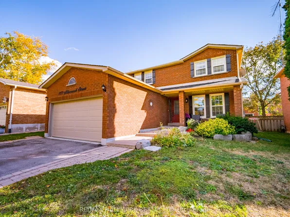 172 Alderwood St, Whitchurch Stouffville, ON L4A 5E6
