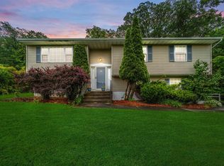 69 Saratoga Rd, Newburgh, NY 12550