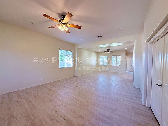 5th image of 1860 E Woodsman Pl