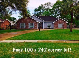 301 Walter Rd, River Ridge, LA 70123