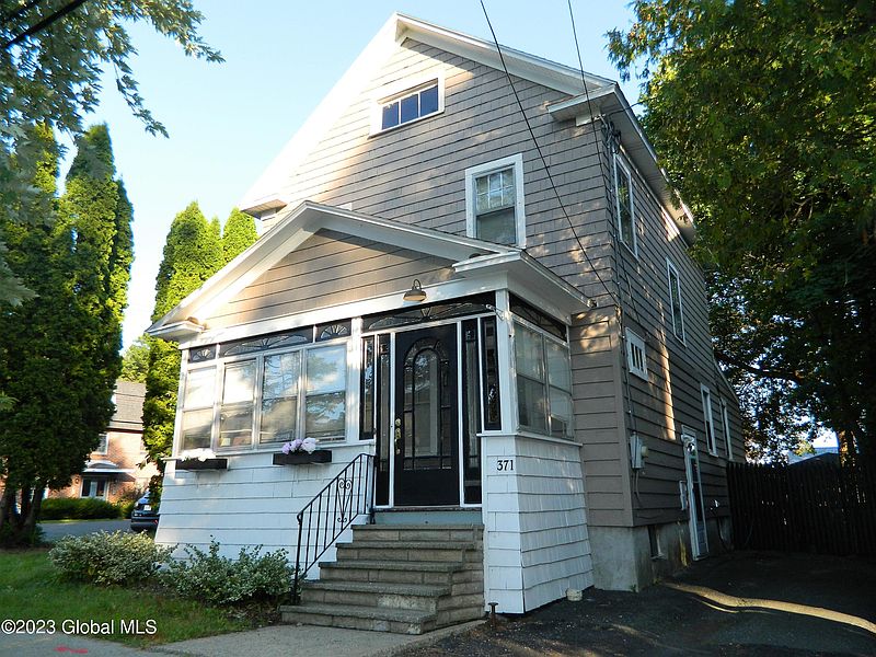 2nd image of 371 PARTRIDGE Street