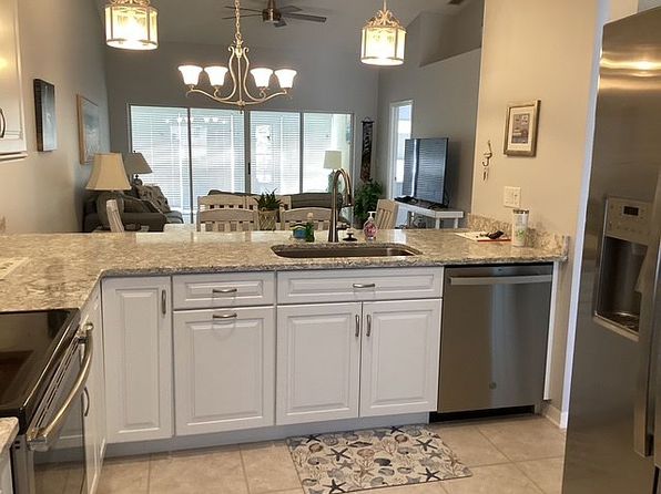 4705 Sand Trap Street Cir E APT 203