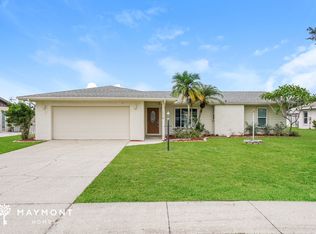 1003 Southern Pine Ln, Sarasota, FL 34243
