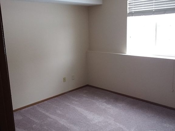 4th image of 104 Westside Dr APT 5
