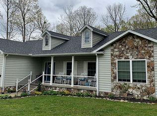254 Country Roads Ests, Shady Spring, WV 25918