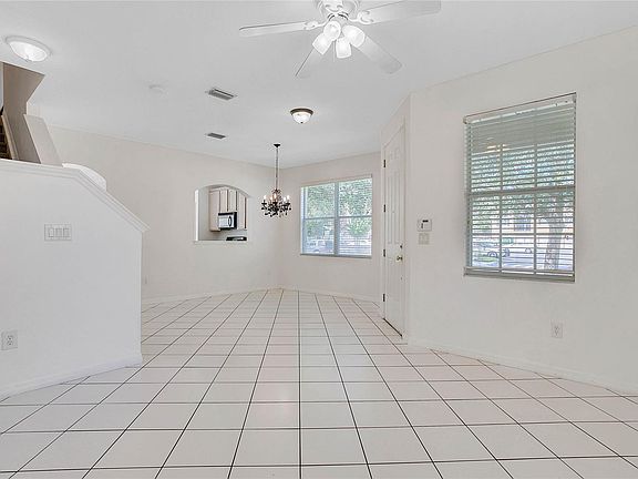 3rd image of 14464 Pleach St