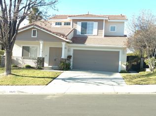 28451 Jerry Pl, Saugus, CA 91350