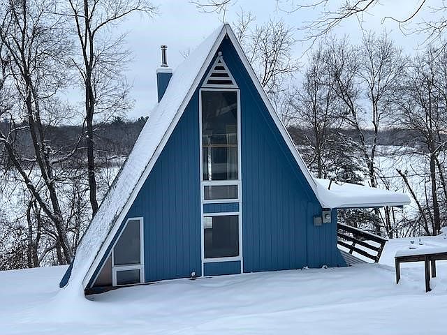 1st image of 2324 Rice Ridge Ln NE