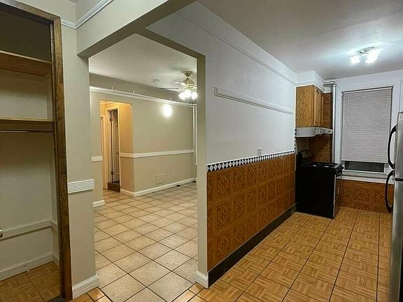 5th image of 33-78 11th St #1F