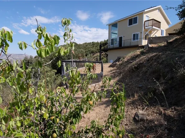 3305 Oakwood Dr, Julian, CA 92036