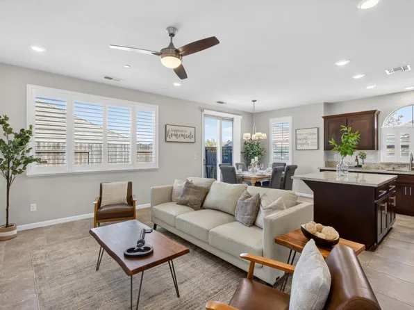 3139 Golden Trail St, Rocklin, CA 95765