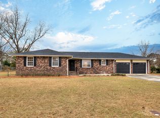 2732 Sandhill Dr, Sumter, SC 29154