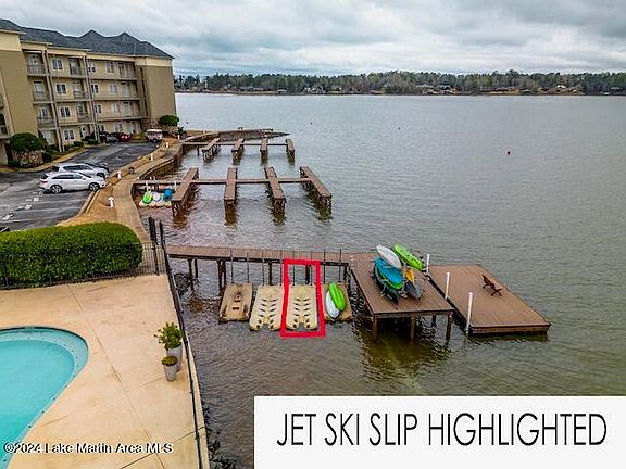5th image of 395 Sunset Point Dr Unit 103