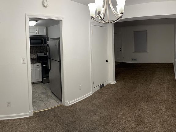 5th image of 3918 24th Ave Unit 3918