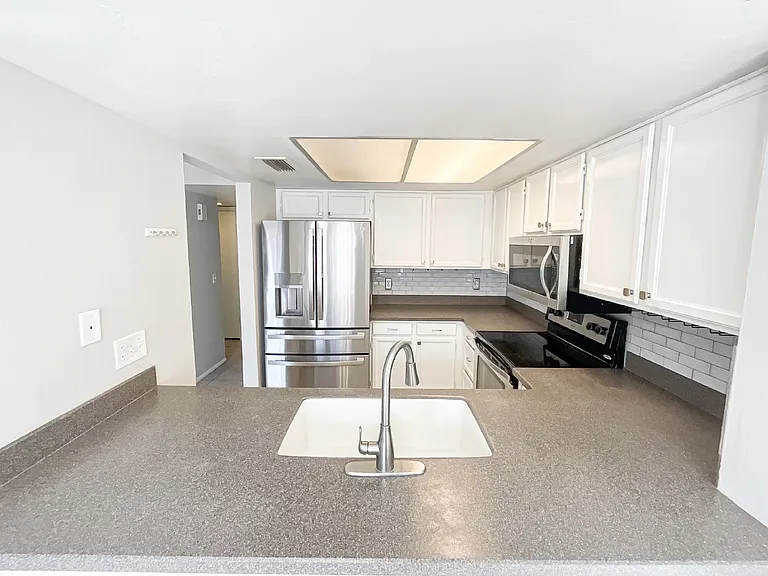 2455 E Broadway Rd #79 — Photo 6