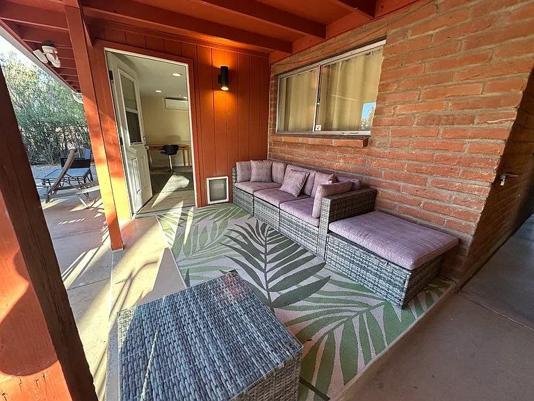 2821 E Presidio Rd — Photo 7
