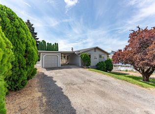 1710 7th St NE, East Wenatchee, WA