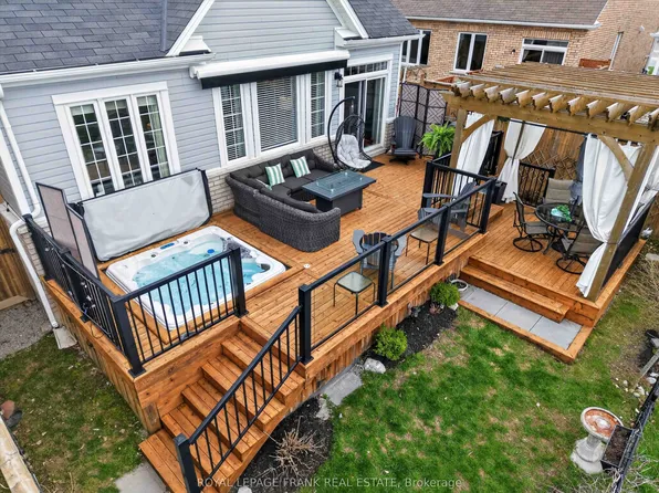 2 Richard Eason Ct, Otonabee South Monaghan, ON K9J 0G4