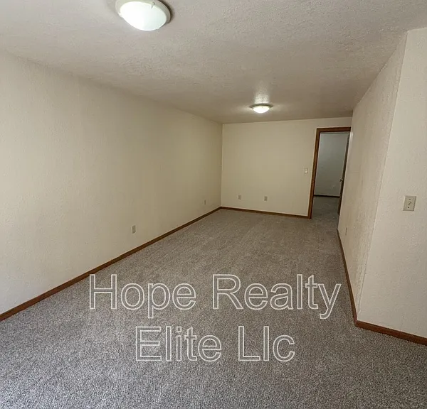 3960 Breaking Dawn St — Photo 15