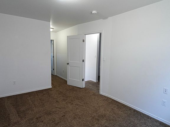 2nd image of 2829 W Marina Dr #3