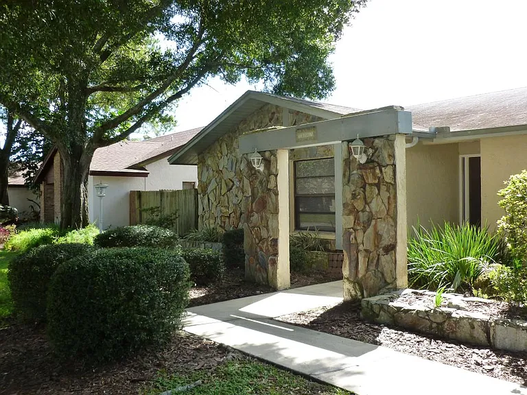 14138 Fennsbury Dr — Photo 5