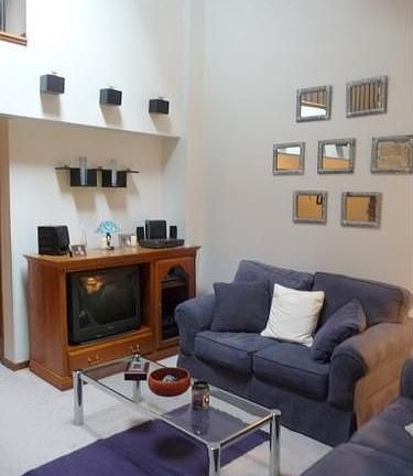 3rd image of 515 Meredith Ln APT 3B