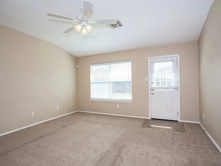 8223 Wainwright Way — Photo 2