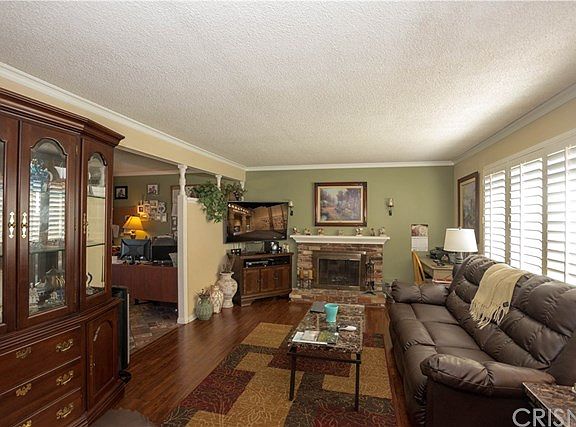 4th image of 3349 Michael Dr